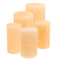 Jednobarevné svíčky světlé meruňkové Různé velikosti