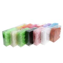 položky Peří krátké 30g různé barvy