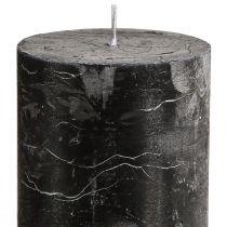 položky Černé sloupkové svíčky, jednobarevné, 70×120 mm, sada 4 kusů - Rustikální dekorativní svíčky pro stylovou výzdobu stolu a aroma.