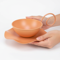 položky Kovový dekorativní hrnek, oranžový, Ø11,5 cm, V6 cm, s podšálkem, 2 kusy