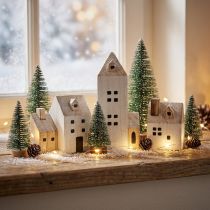 položky Mini vánoční vesnička dřevěná dekorace bílá přírodní V13/7cm 6 ks