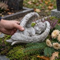 položky Dekorativní spící anděl s křídly, figurka anděla, hrobka 22,5 cm