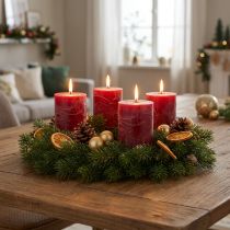 položky Jednobarevné tmavě červené sloupkové svíčky 70x80 mm, sada 4 kusů - Adventní dekorace na svíčky