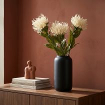 položky Špendlíkový polštářek umělé květiny exotické Protea Leucospermum krém 73cm 3ks