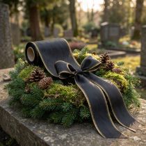 položky Elegantní moaré věnečková stuha, 175 mm černá s perleťovým okrajem a taftovou vazbou, ozdobná stuha pro pohřební květinářství, mašle, 25 m