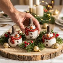 položky Keramická figurka sněhuláka, bílá, 6,9 cm – zimní vánoční dekorace – 6 ks