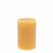 položky Barevné svíčky medové barvy 60×100mm 4ks