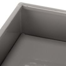 položky Šedý kostkový květináč s podstavcem pro moderní dekoraci, 22 cm