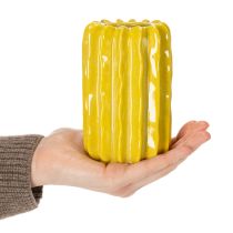položky Keramická váza s kaktusem, design s drážkovanou strukturou pro moderní bydlení, 13 cm, 4 kusy