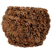 položky Dekorativní květináč s borovými šiškami, přírodní vzhled, 27 cm. Kulatý květináč z borových šišek, přírodní hnědý, vyrobený z borových šišek, 27 cm x 22 cm.