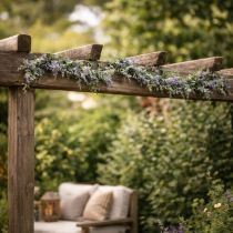 položky Umělá jarní dekorace z fialové girlandy pro zvláštní příležitosti a sezónní design 145 cm 2 ks