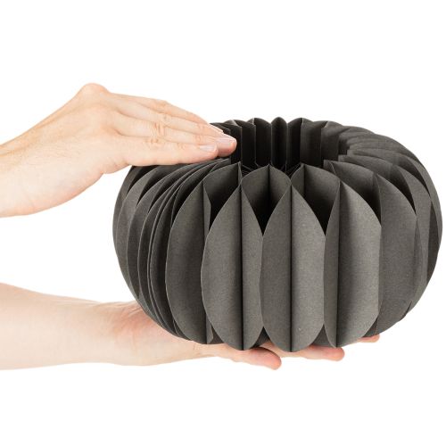 položky Papírové dekorační kroužky z dýňového papíru s voštinovou strukturou 24 cm 4 ks
