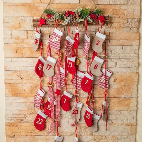 položky Adventní kalendář na vyplnění vánoční kalendář ponožky červené 2m
