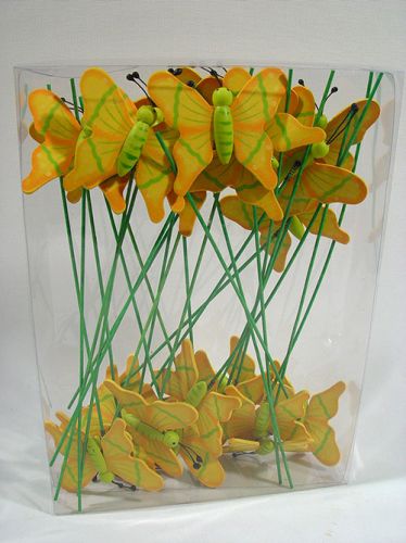 Floristik24 Motýl na trsátku zeleno-žluté dřevo 7cm (24 ks)