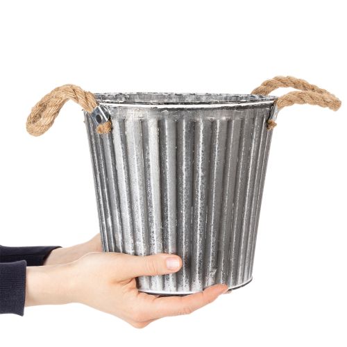 Dekorativní květináč na pěstování, kovový květináč s úchyty, kovová dekorace shabby chic Ø21,5 cm | Floristik24.cz