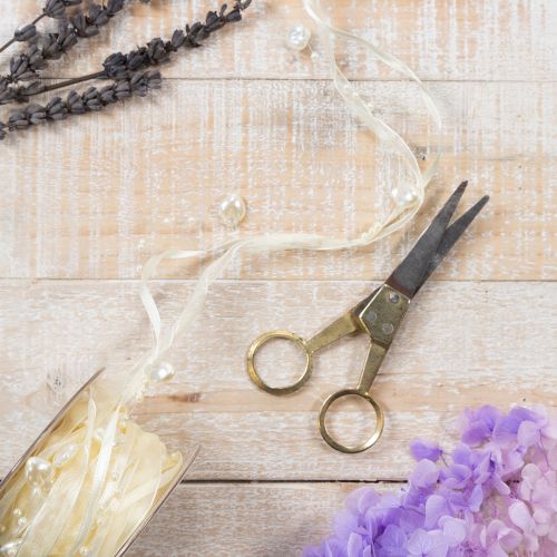 položky Dekorativní stuha, krémová, srdíčka, perly, svatební dekorace, 10mm, 5m