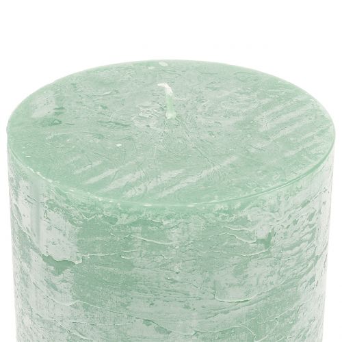 položky Jednobarevné svíčky světle zelené 50x100mm 4 ks