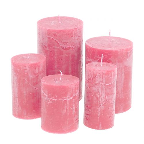 položky Barevné růžové svíčky různých velikostí