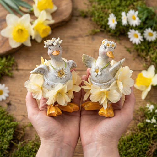 položky Dekorativní figurka kachny v květinových šatech, jaro, detailní letní dekorační doplněk, 11 cm, 2 kusy