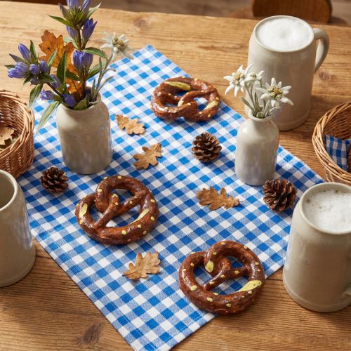 Dekorace preclíků, rozptyl dekorací, mini umělé preclíky 4 cm, 6 kusů, dekorace na stůl, párty | Floristik24.cz