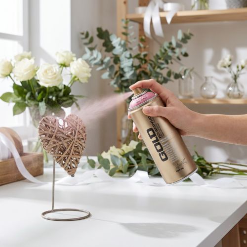položky Akrylová prášková barva ve spreji růžová Montana Gold 400ml