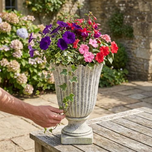 položky Květináč dekorativní trofej starožitný litý kámen šedý Ø20cm V30,5cm