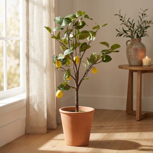 Atraktivní umělý citroník v květináči, žlutá dekorativní umělá rostlina, 90 cm, nenáročná na péči, vhodná do domácností i firemních prostor | Floristik24.cz