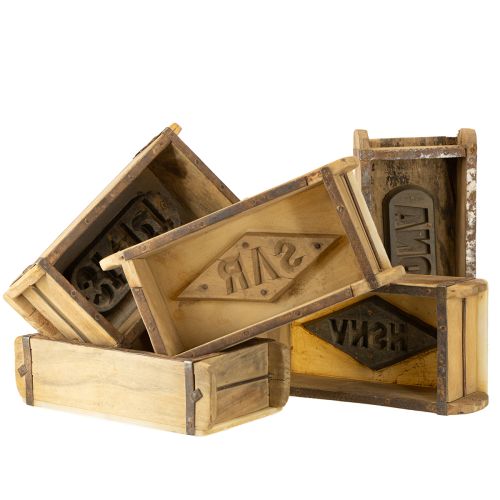 položky Dřevěná dekorace vintage tvar cihly hnědá, rezavá 31×14,5 cm V9 cm