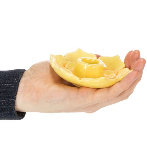 položky Keramické svícny ve tvaru zkosené květiny pro stylovou dekoraci stolu, 11 cm, 2 kusy