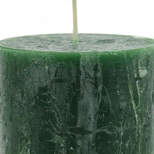 položky Jednobarevné svíčky Zelená rustikální bezpečná svíčka 80×110mm 4ks