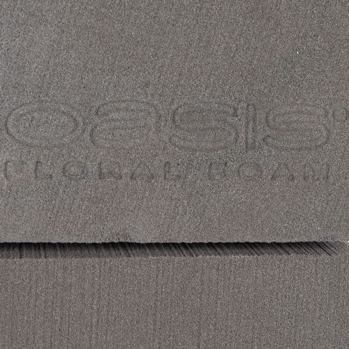 položky Figurka kaktusu z pěny s květinovým vzorem, černá, 38 cm x 74 cm