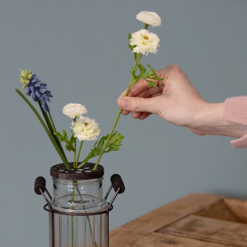 položky Skleněná láhev v kovovém košíku, ideální pro dekorativní akcenty v obývacím pokoji, 20 cm