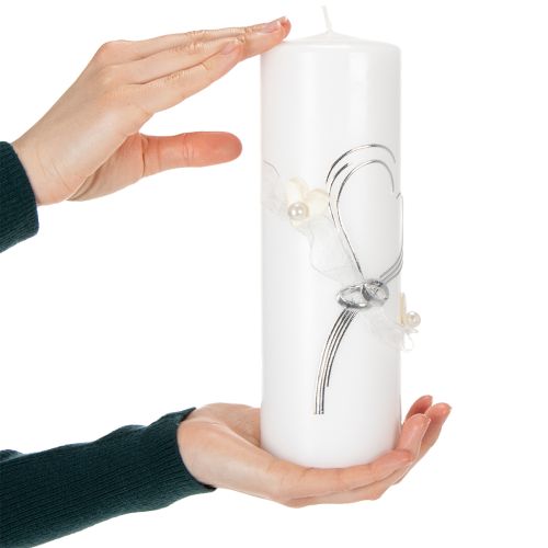 položky Slavnostní svatební svíčka se stylovým designem srdce, stříbrnými ozdobami a organzovou stuhou – ideální pro svatby a stříbrná výročí, 240/80 mm