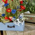 Floristik24 Květinová zátka motýl, zahradní dekorace kovová, rostlinná zátka shabby chic bílá, stříbrná L51cm 3ks