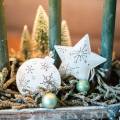 Floristik24 Dekorativní závěs hvězda a vánoční koule se sněhovými vločkami kovový bílý Ø9,5 / 7,6 cm H10 / 9,2 cm 4ks