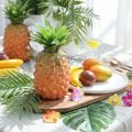 Umělý dekorativní ananas 26 cm – Klamně realistické umělé ovoce, dekorativní ovoce pro bufety a vystavení na stole. | Floristik24.cz