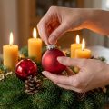 Vánoční koule Ø4cm červená lesk/mat 24 ks | Floristik24.cz