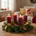 Jednobarevné vínové rustikální adventní svíčky 110 × 60 mm, sada 4 kusů, samozhášivé | Floristik24.cz