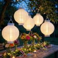 LED lucerna se solárním 20cm bílá | Floristik24.cz