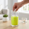 Dekorativní písek žlutý neonově barevný písek 0,5 mm písek neonově žlutý 1kg | Floristik24.cz
