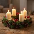 Adventní věnec, jedlový věnec s přírodními a umělými šiškami, zelený věnec na dveře Ø30cm, vánoční dekorace | Floristik24.cz