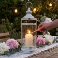 Deco Lucerna Shabby Chic Lucerna Bílá Kovová Ø15cm V46cm | Floristik24.cz